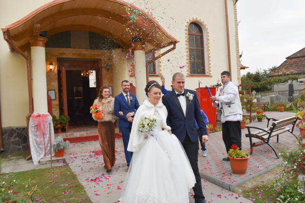 poza-232F03575-4D1B-0D7F-647D-D7B58C2790D7.jpg