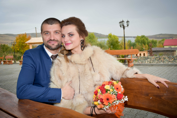 poza-8B3A29B3D-433F-D3B8-6A67-3FAC562E5225.jpg